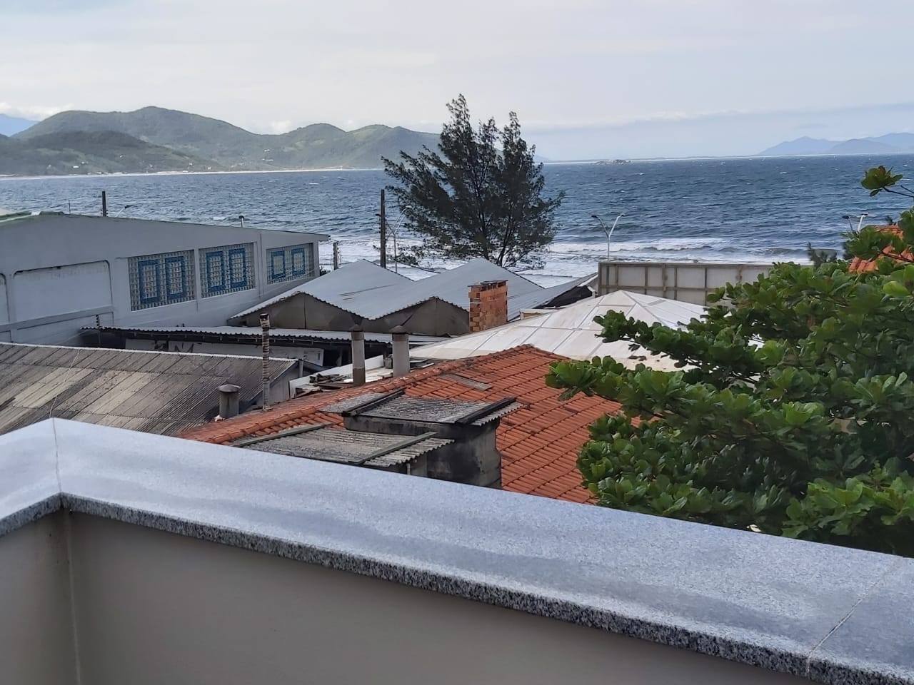 Vista panorâmica do mar