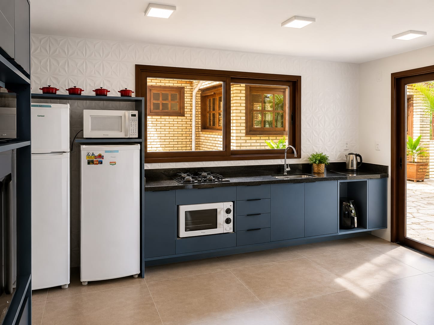 Casa Frente ao Mar Morrinho — cozinha completa